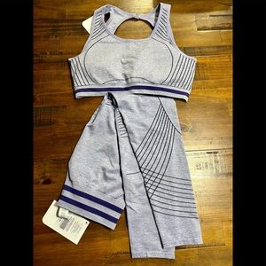 Fabletics set- matching leggings and sports bra NWT